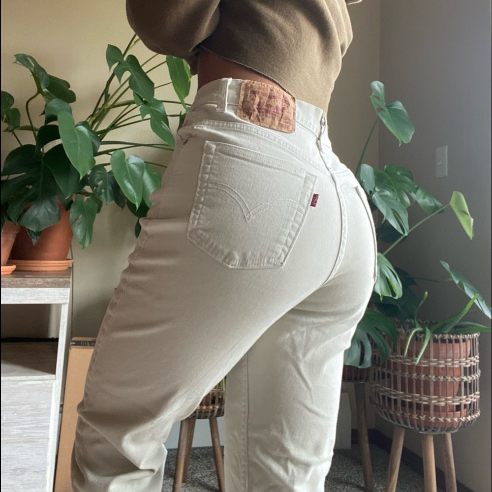 Levi’s 512 Cream Jeans
